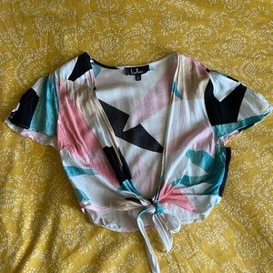 Lulu’s tie front crop top